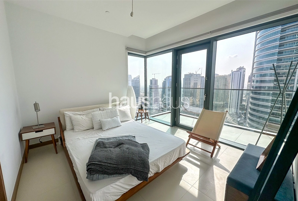 1 bedroom apartment for sale - haus & haus