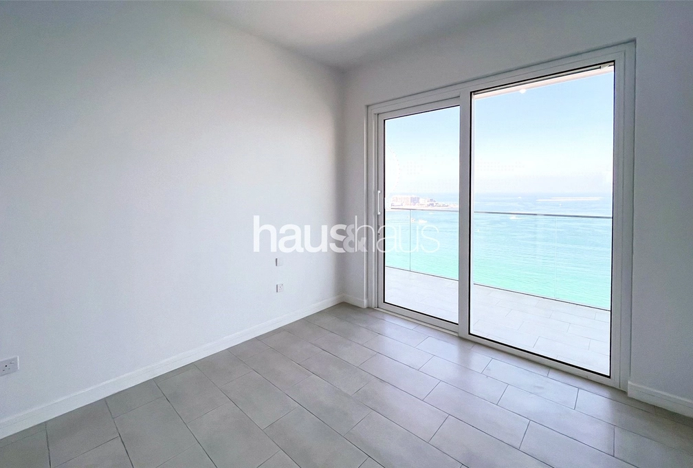 4 bedroom apartment for sale - haus & haus