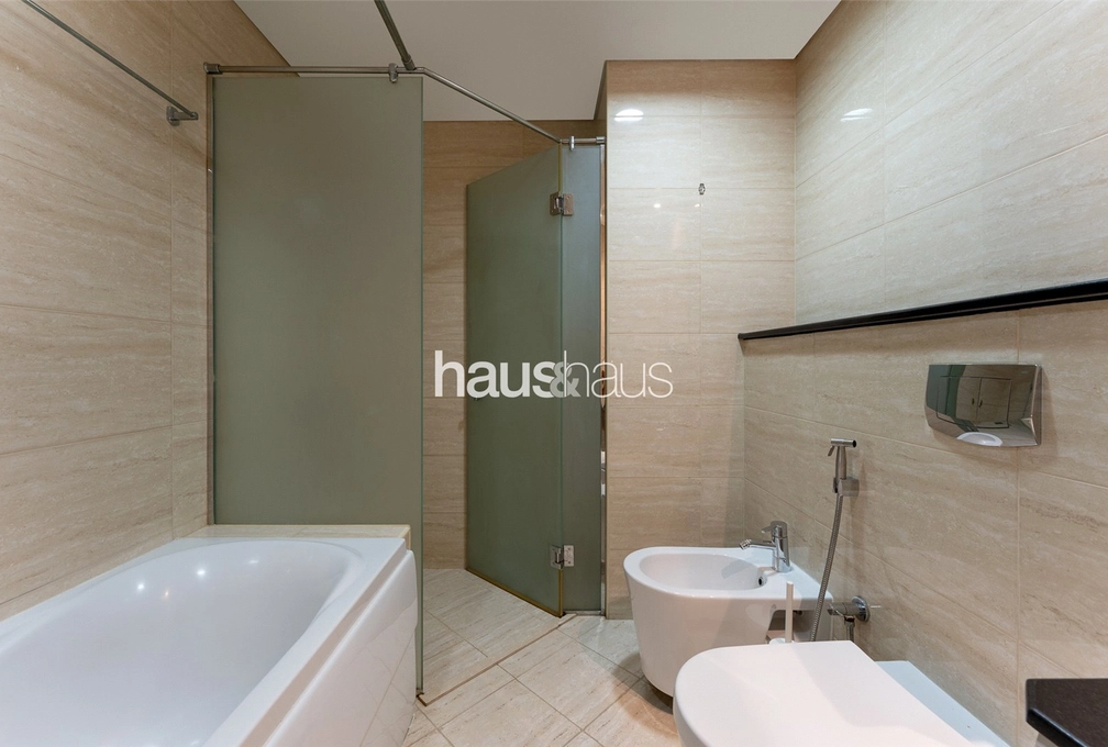 1 bedroom apartment for sale - haus & haus