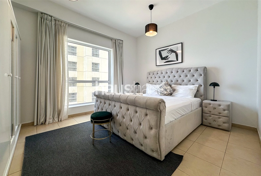 1 bedroom apartment for sale - haus & haus