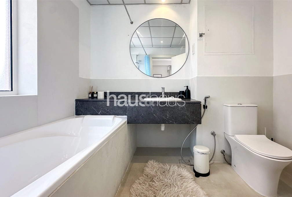 1 bedroom apartment for sale - haus & haus