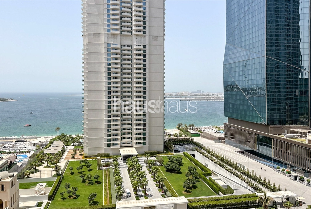 1 bedroom apartment for sale - haus & haus