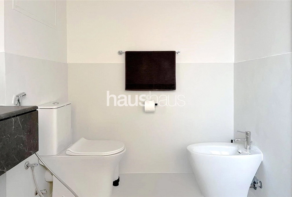1 bedroom apartment for sale - haus & haus