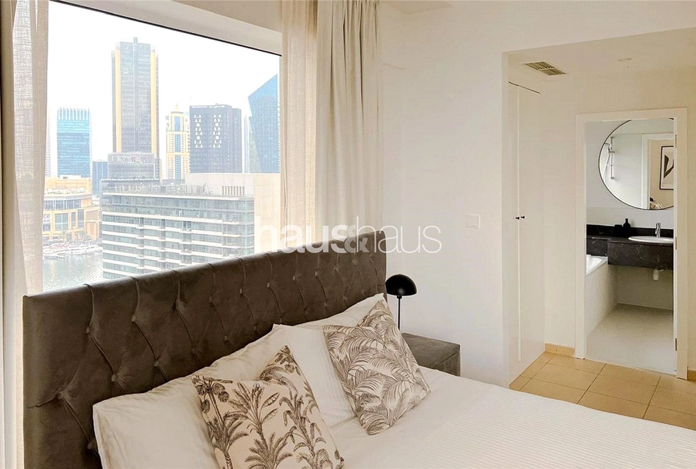 1 bedroom apartment for sale - haus & haus