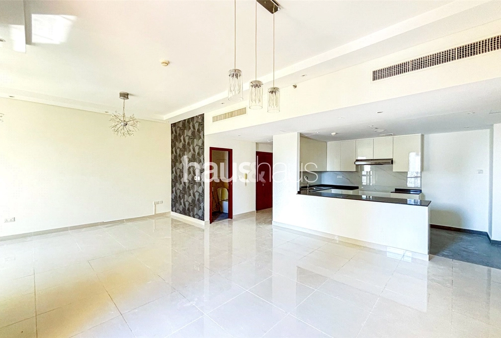 3 bedroom apartment for sale - haus & haus