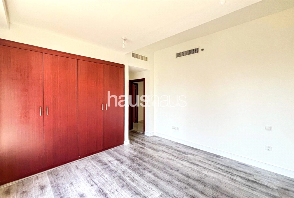 3 bedroom apartment for sale - haus & haus