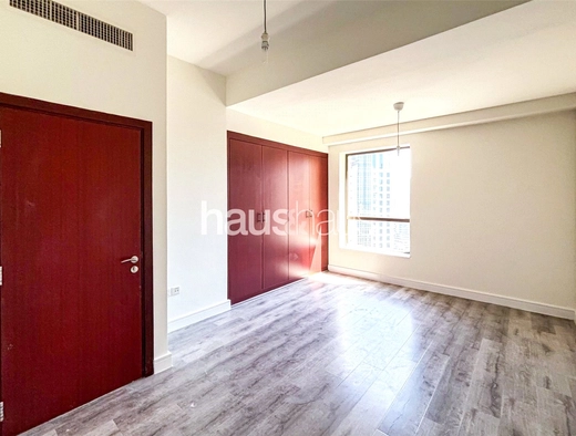 3 bedroom apartment for sale - haus & haus