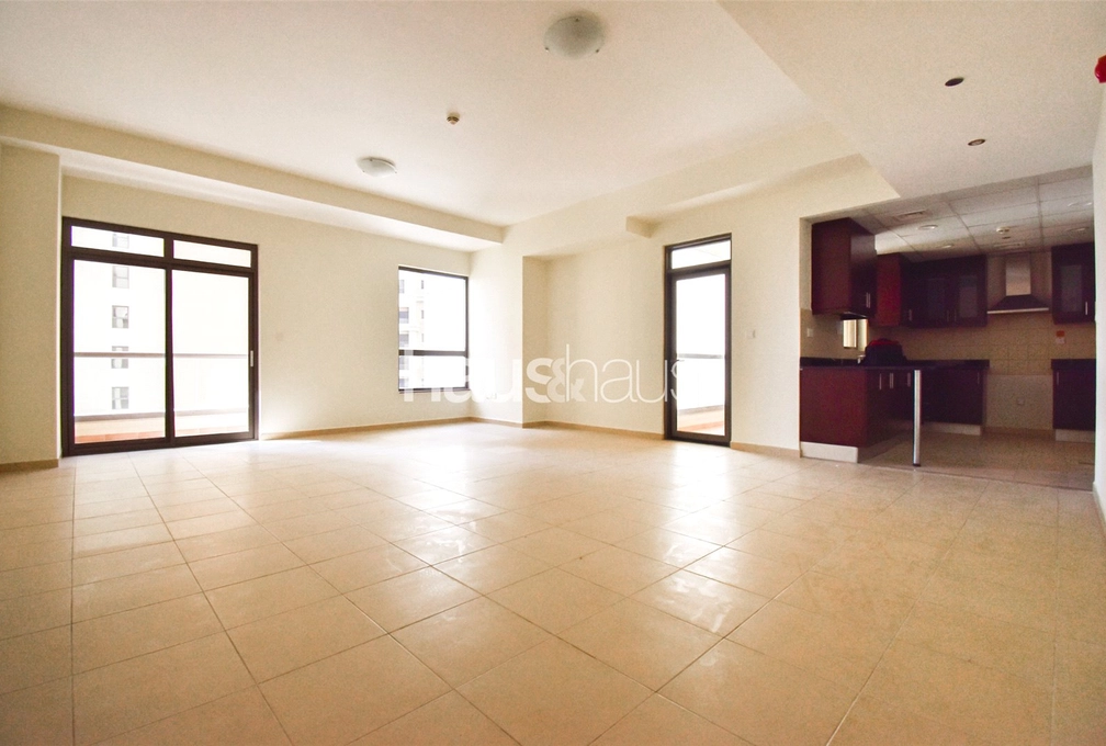 1 bedroom apartment for sale - haus & haus