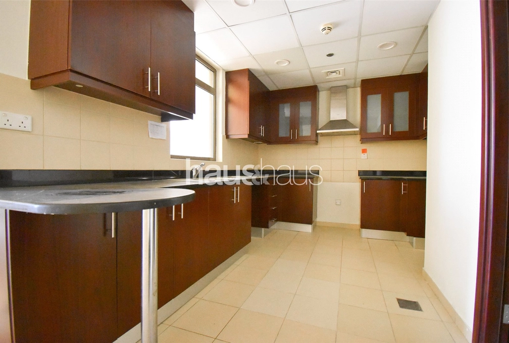 1 bedroom apartment for sale - haus & haus