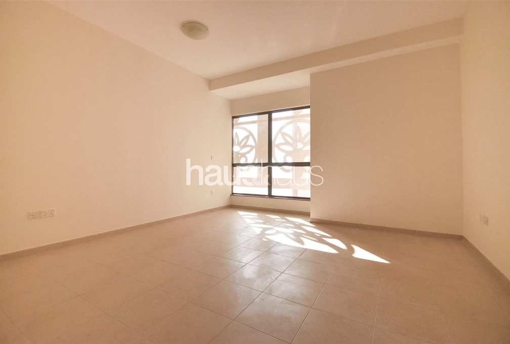 1 bedroom apartment for sale - haus & haus