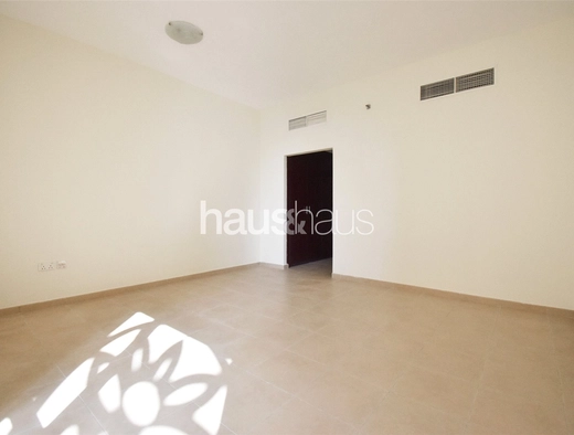 1 bedroom apartment for sale - haus & haus
