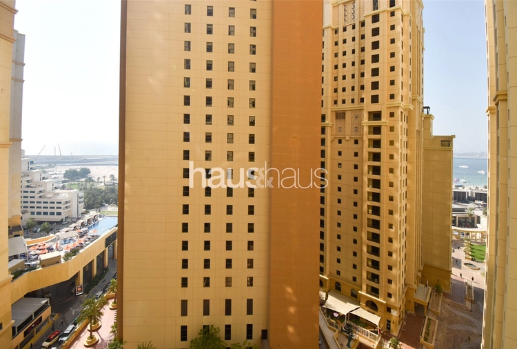 1 bedroom apartment for sale - haus & haus