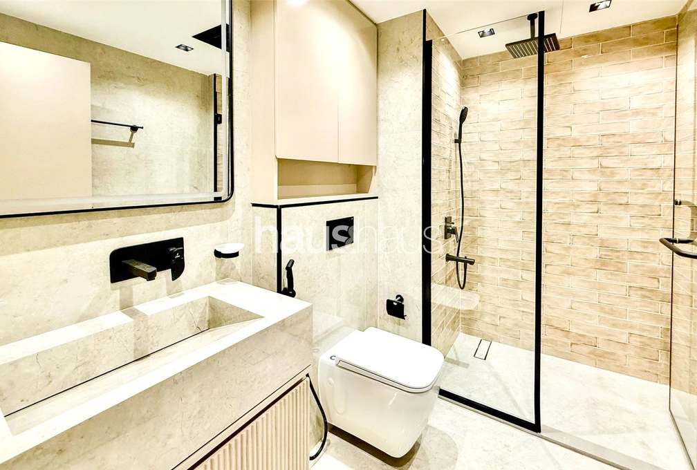 2 bedroom apartment for sale - haus & haus