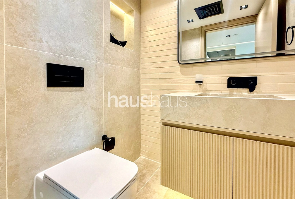 2 bedroom apartment for sale - haus & haus