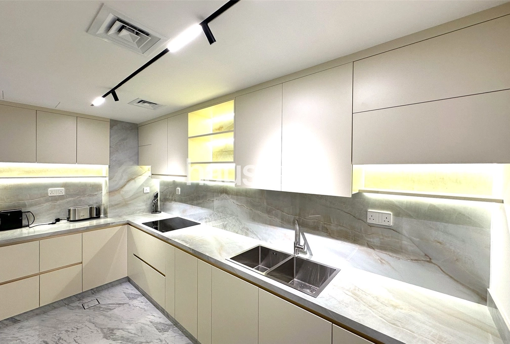 3 bedroom apartment for sale - haus & haus