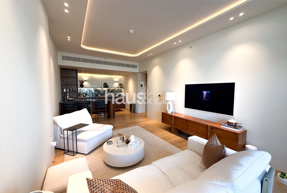 mobile-banner - Haus and Haus