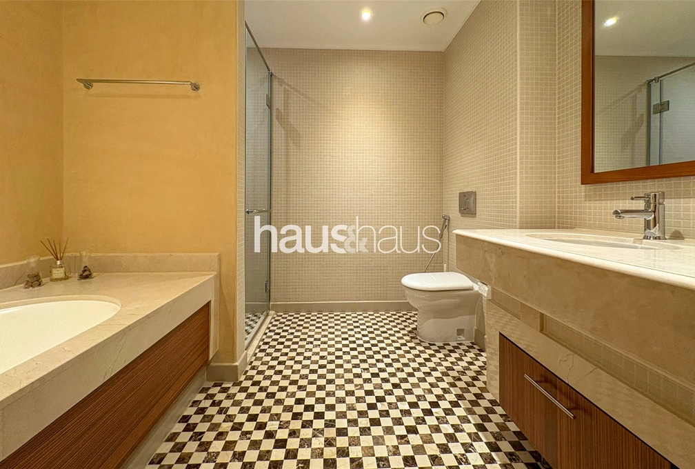 2 bedroom apartment for sale - haus & haus