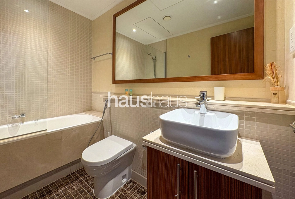 2 bedroom apartment for sale - haus & haus