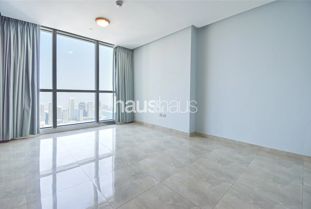 4 bedroom apartment for sale - haus & haus