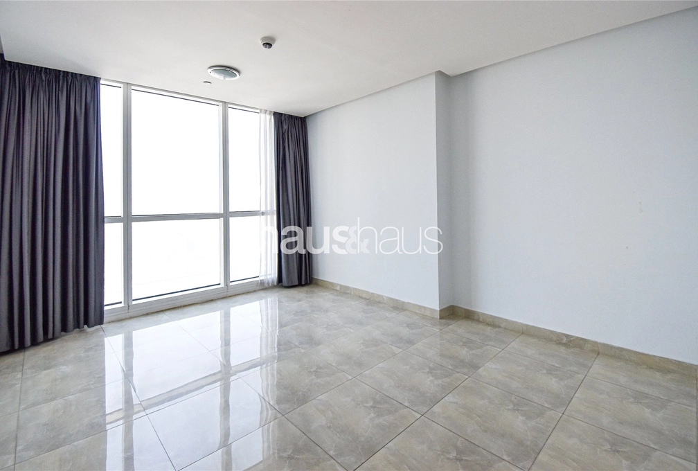 4 bedroom apartment for sale - haus & haus
