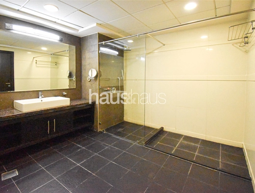 4 bedroom apartment for sale - haus & haus