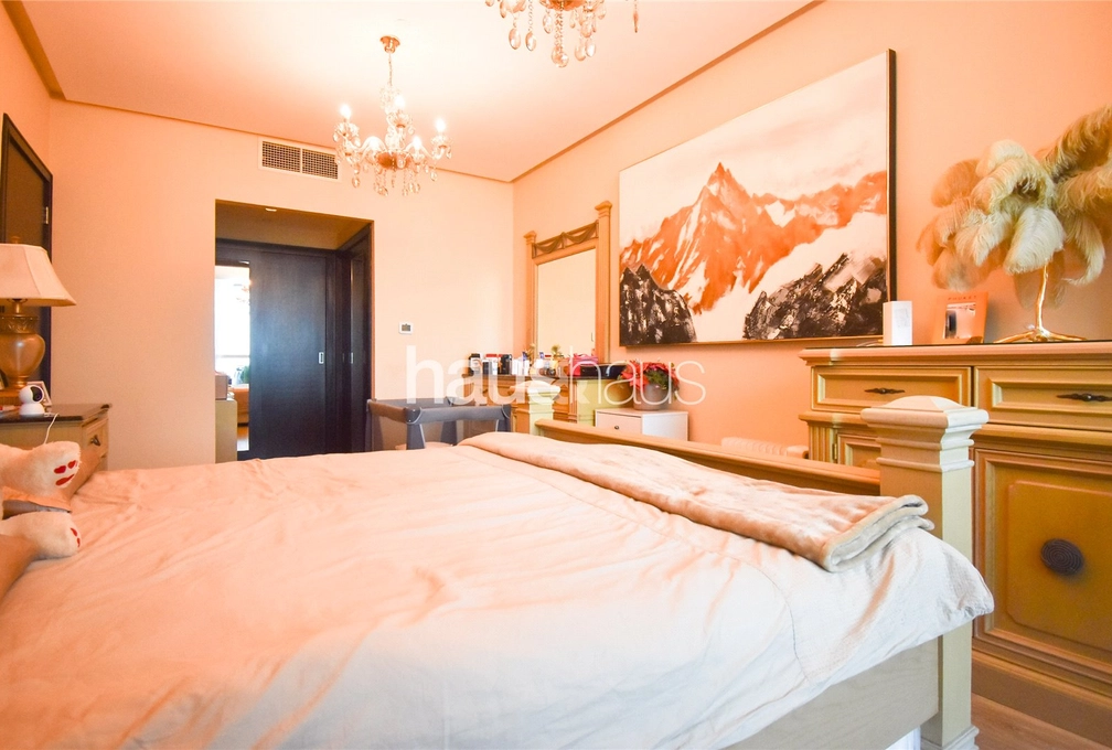 2 bedroom apartment for sale - haus & haus