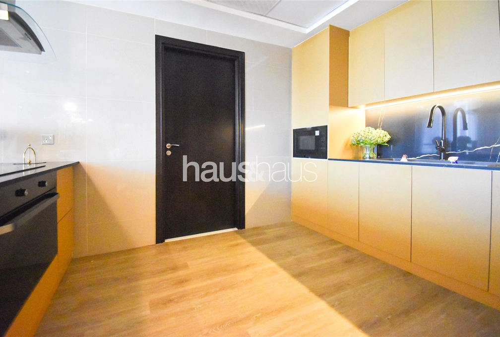 2 bedroom apartment for sale - haus & haus