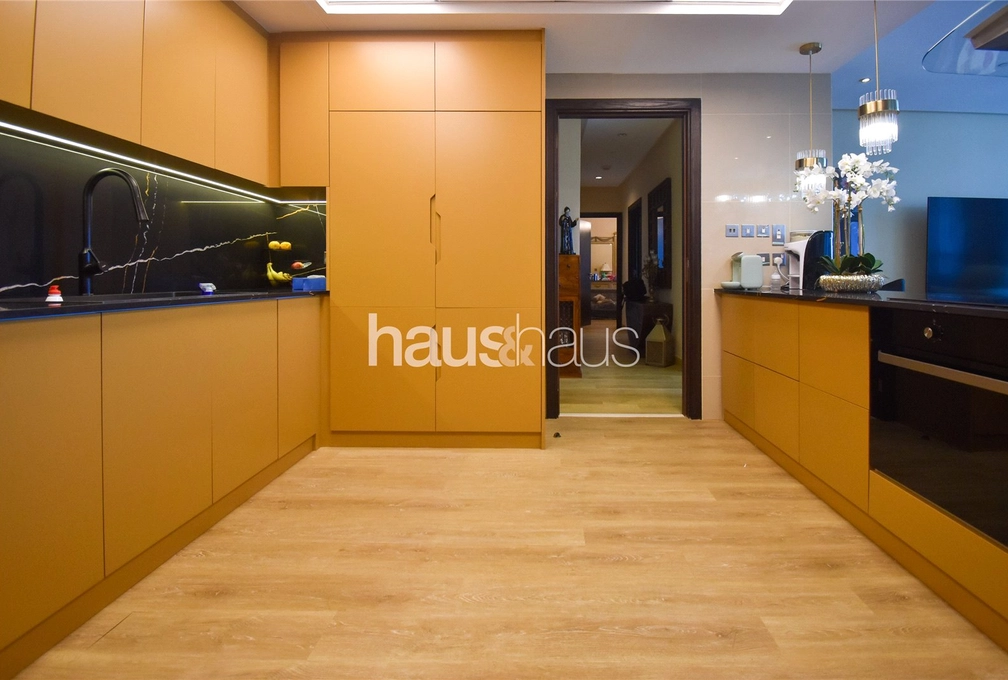 2 bedroom apartment for sale - haus & haus