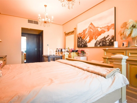 2 bedroom apartment for sale - haus & haus