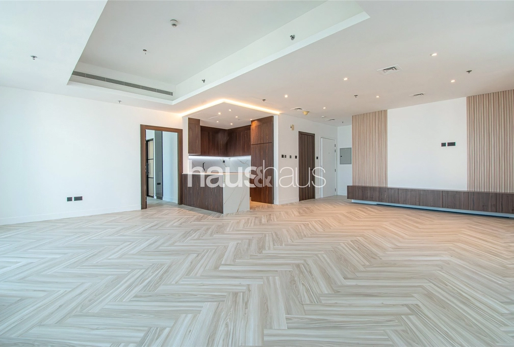 1 bedroom apartment for sale - haus & haus