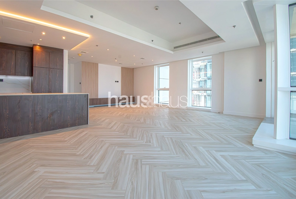 1 bedroom apartment for sale - haus & haus