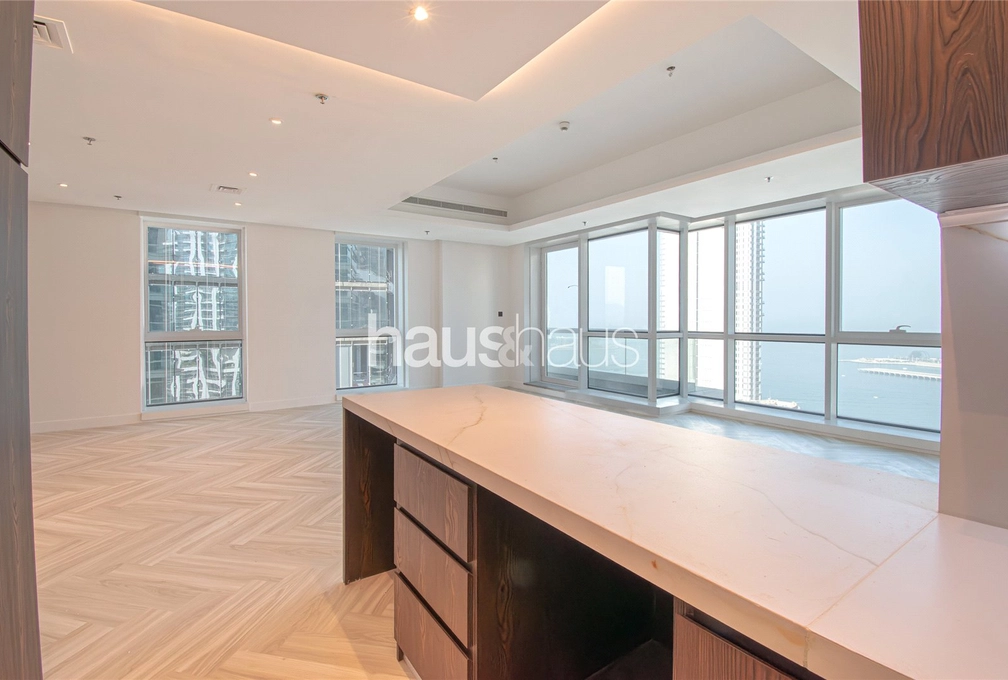 1 bedroom apartment for sale - haus & haus