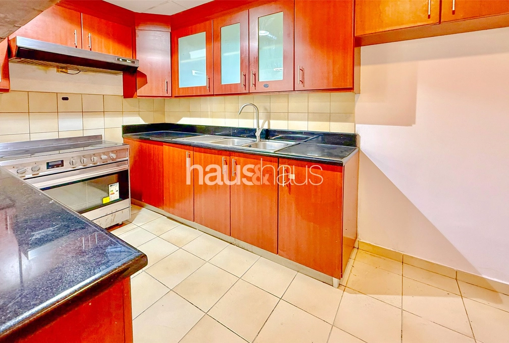3 bedroom apartment for sale - haus & haus