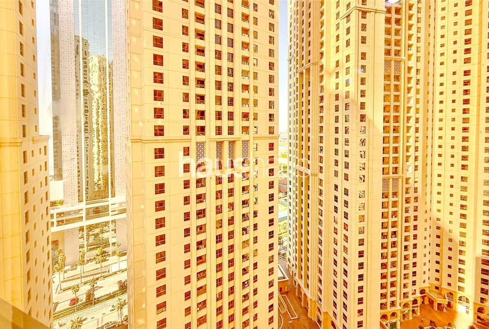 3 bedroom apartment for sale - haus & haus