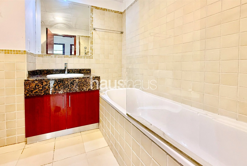 3 bedroom apartment for sale - haus & haus