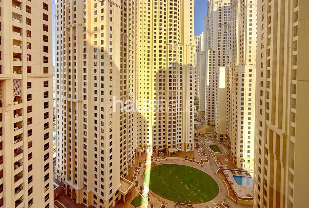 3 bedroom apartment for sale - haus & haus