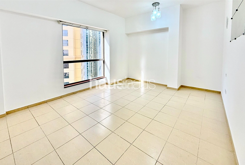 3 bedroom apartment for sale - haus & haus