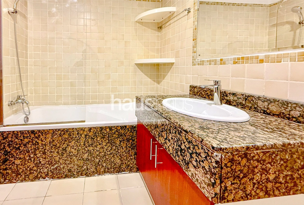 3 bedroom apartment for sale - haus & haus