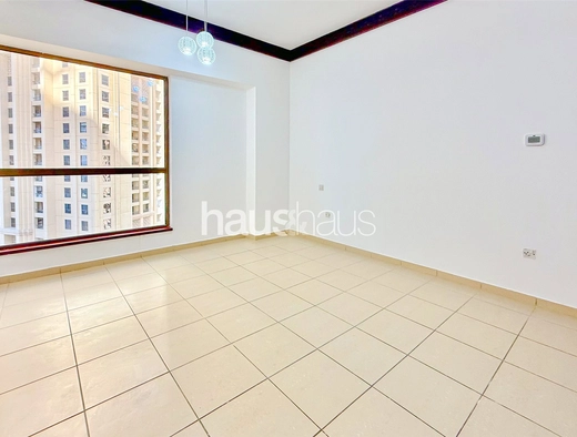 3 bedroom apartment for sale - haus & haus