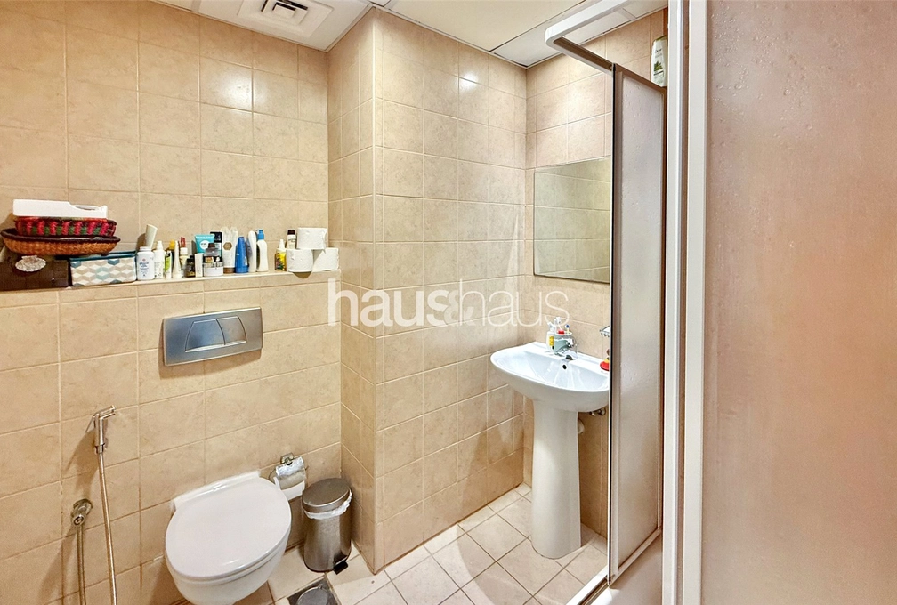 2 bedroom apartment for sale - haus & haus