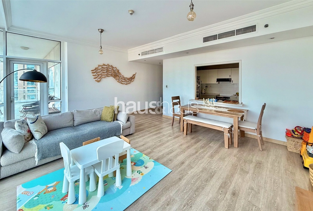 2 bedroom apartment for sale - haus & haus