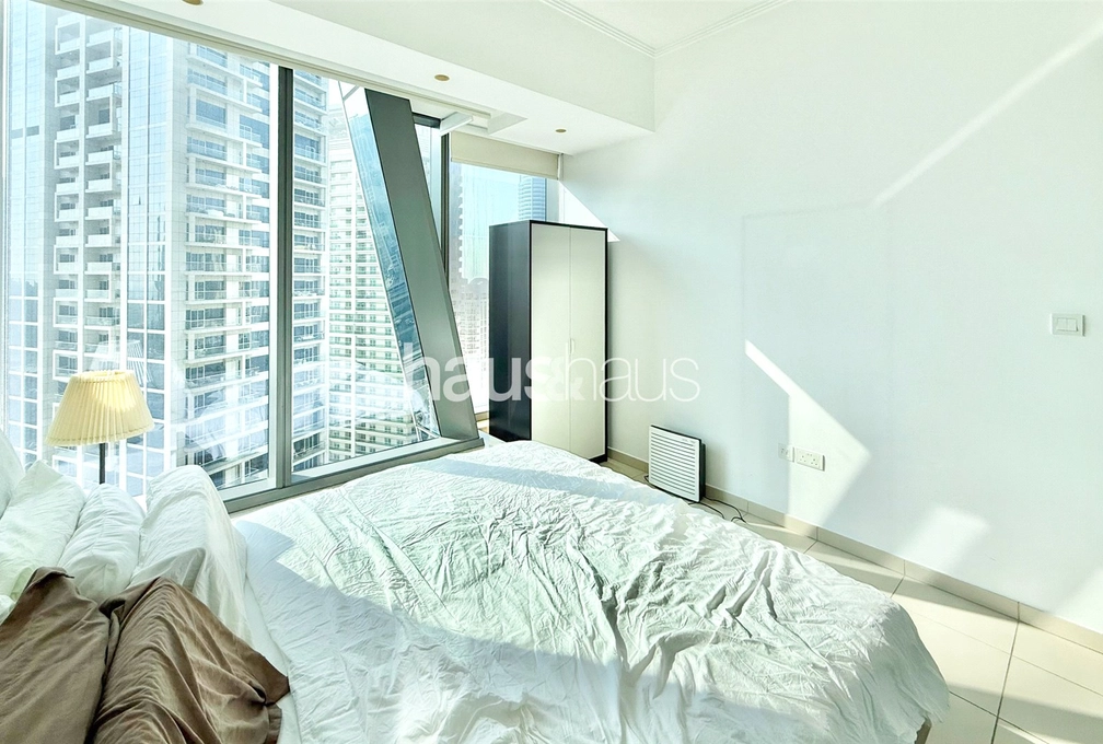 1 bedroom apartment for sale - haus & haus