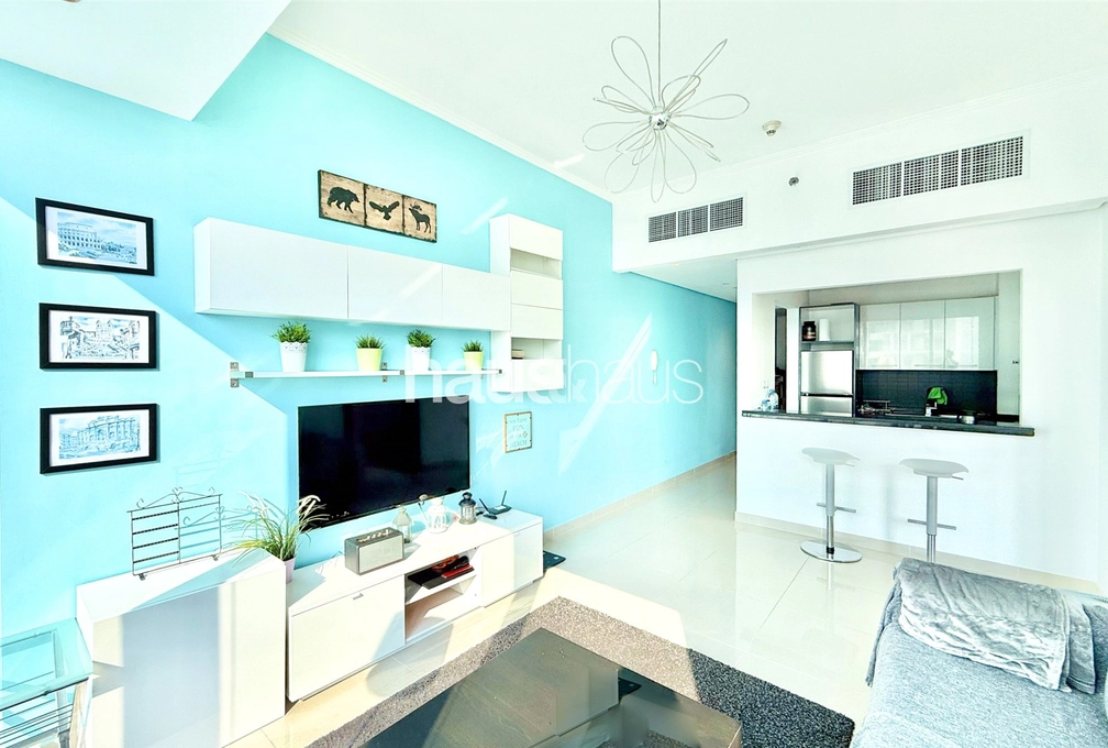 1 bedroom apartment for sale - haus & haus