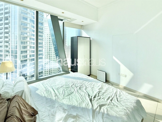 1 bedroom apartment for sale - haus & haus