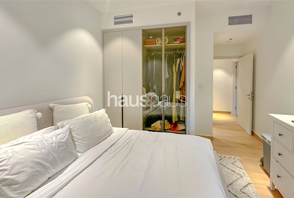 2 bedroom apartment for sale - haus & haus