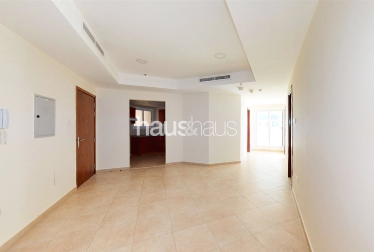 1 bedroom apartment for sale - haus & haus