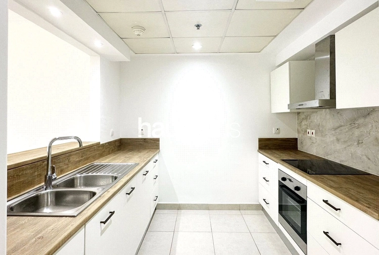 1 bedroom apartment for sale - haus & haus