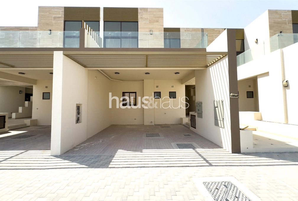4 bedroom townhouse for sale - haus & haus