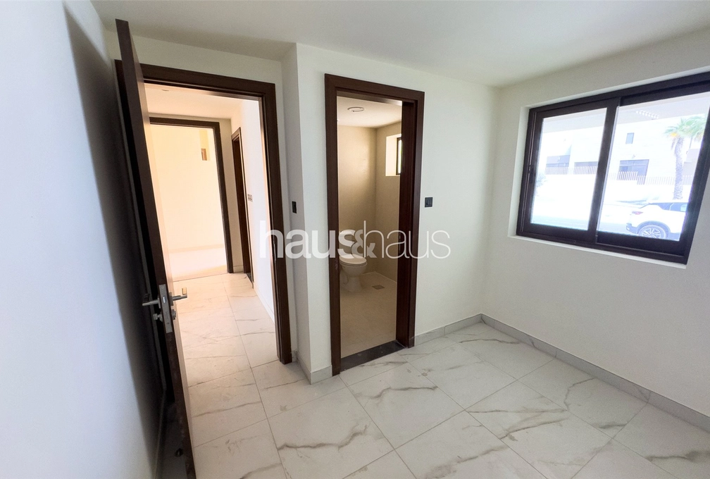 4 bedroom townhouse for sale - haus & haus