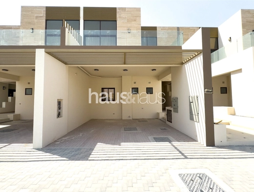 4 bedroom townhouse for sale - haus & haus